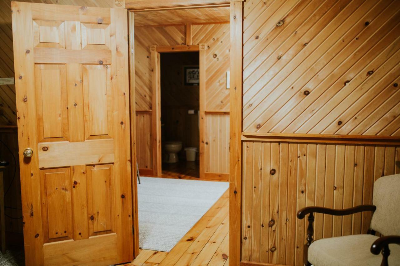 Ridgetown Bye The Bay Bed And Breakfast מראה חיצוני תמונה